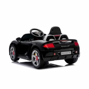 Реалистични спортни джанти с логото на Porsche на акумулаторна кола от pif.bg
