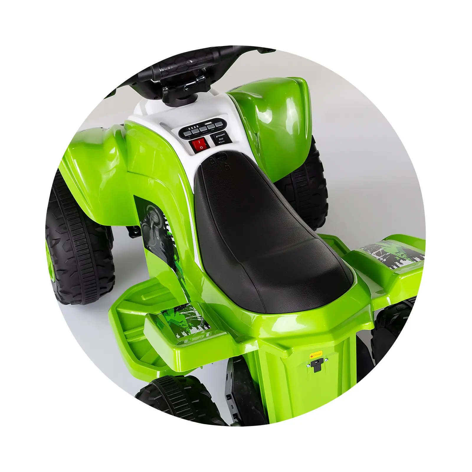 Детайл на волана и светлините на ATV KIDS RIDER