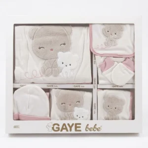Бебешки комплект за изписване Gaye Bebe с пухкави апликации на мечета от 10 части в подаръчна кутия